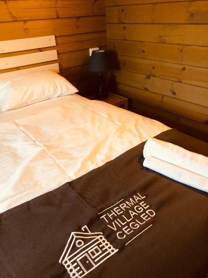 Club Thermal Village Cegléd Exteriör bild